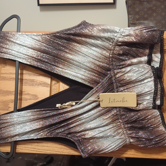 Letmebe Beautiful dressy crop! - Picture 4 of 4